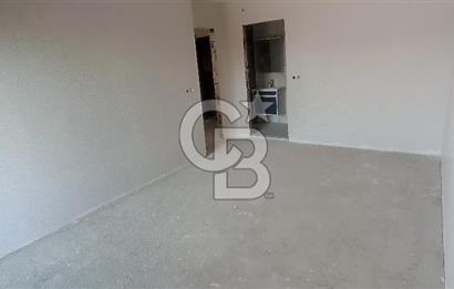 Başiskele Yeşilyurtda Havuzlu Güvenlikli Sitede 3+1 Arakat Daire