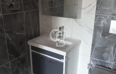 Başiskele Yeşilyurtda Havuzlu Güvenlikli Sitede 3+1 Arakat Daire