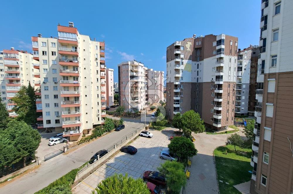 CİHANKENT SİTESİNDE ARA KAT BAKIMLI 3+1 DAİRE