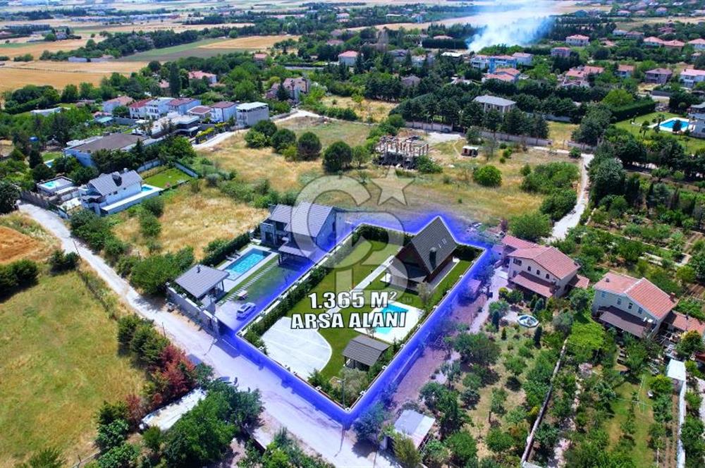 SİLİVRİ KAVAKLI ' DA 1365 M2 ARSA İÇİNDE SATILIK MÜSTAKİL VİLLA