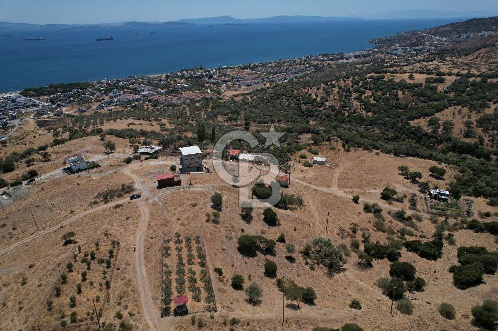 ÇANDARLI ÖZLEM SİTESİ'NDE HARİKA MANZARALI SATILIK ARSA