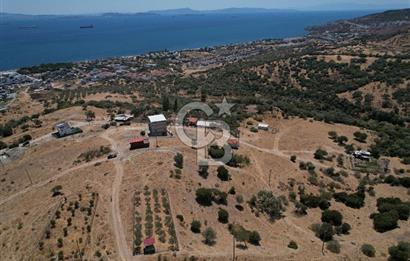 ÇANDARLI ÖZLEM SİTESİ'NDE HARİKA MANZARALI SATILIK ARSA