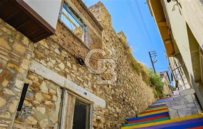 Kuşadası'nda Kiralık Deniz Manzaralı Arsa