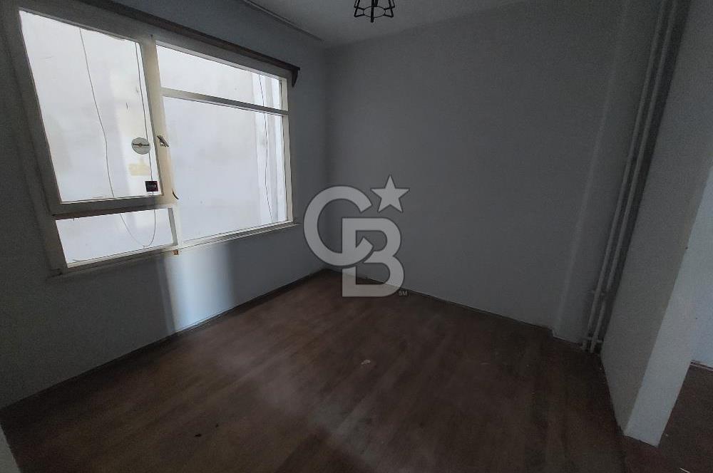 Pendik Batı Mahallesi çarşı 95 m2 net kiralık 3+1 daire