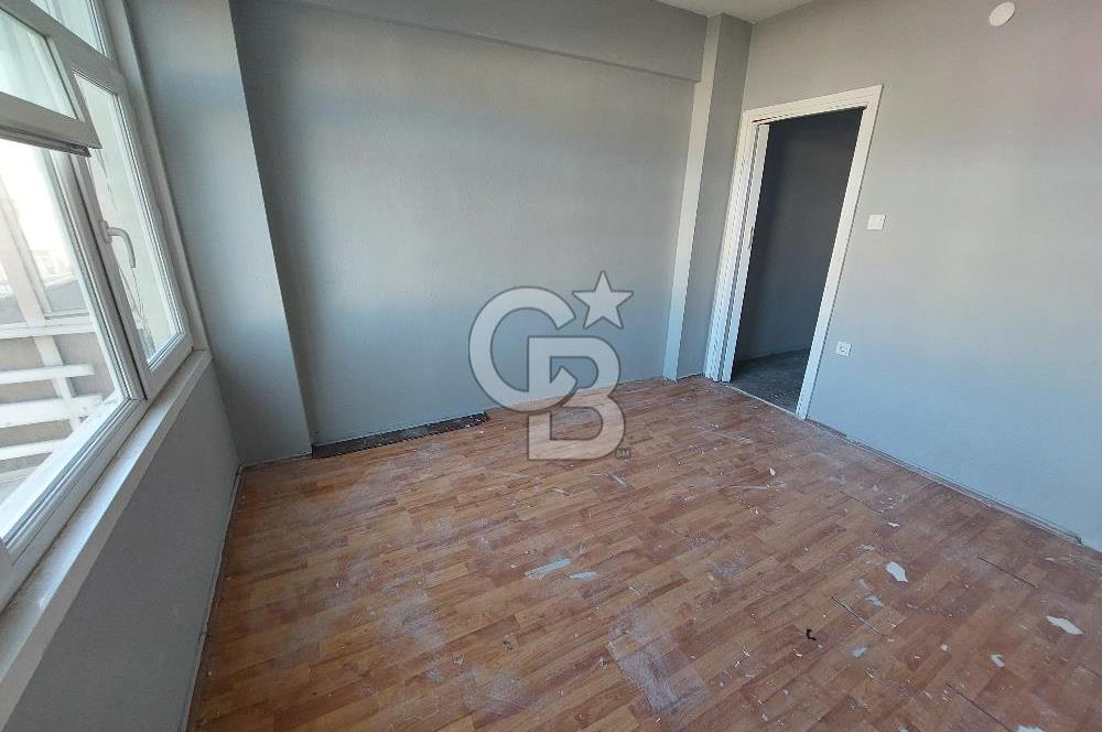 Pendik Batı Mahallesi çarşı 95 m2 net kiralık 3+1 daire