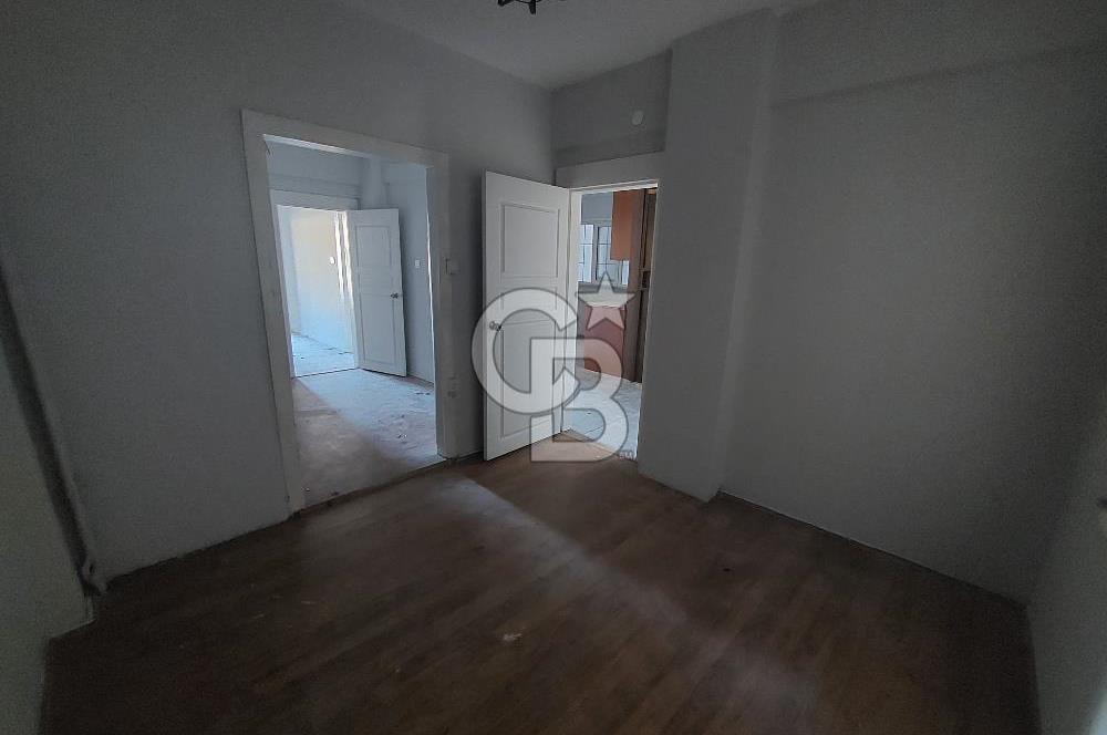 Pendik Batı Mahallesi çarşı 95 m2 net kiralık 3+1 daire