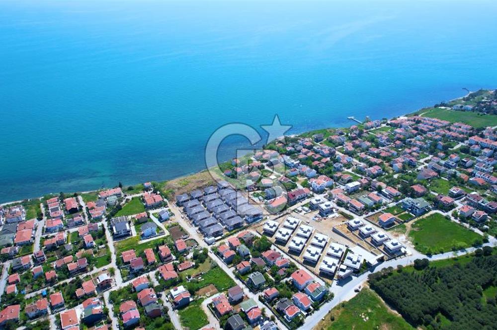 Silivri Selimpaşada Denize Sıfır Lüks 9+1 Villalar