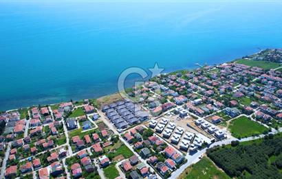 Silivri Selimpaşada Denize Sıfır Lüks 9+1 Villalar