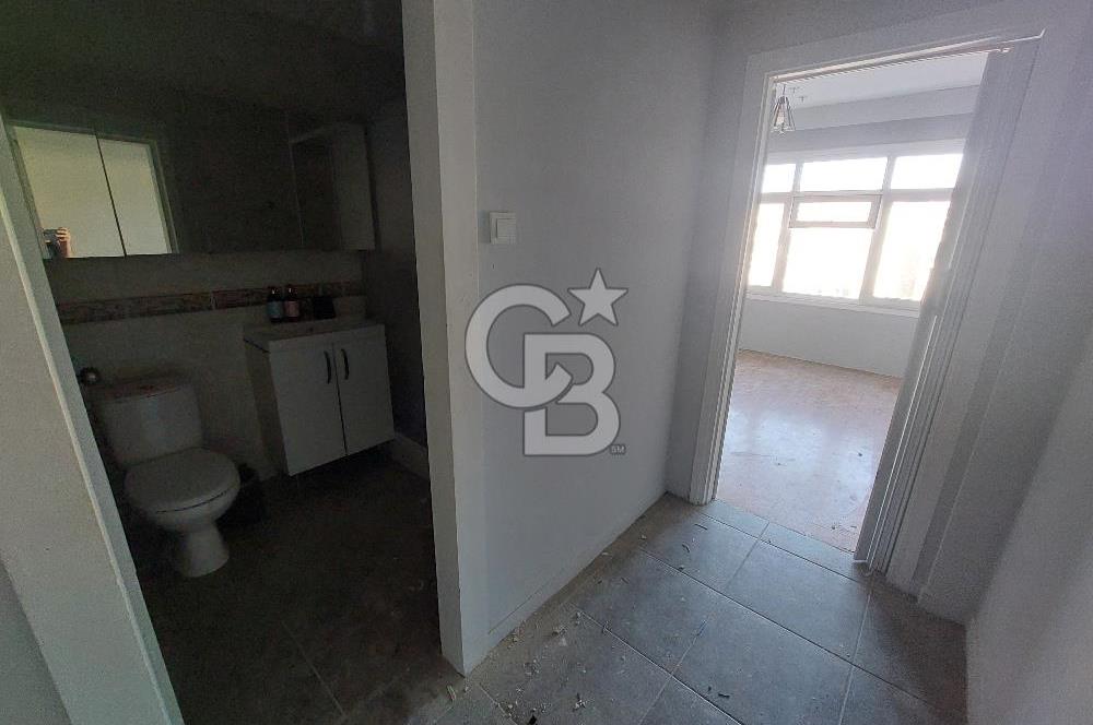 Pendik Batı Mahallesi çarşı 95 m2 net kiralık 3+1 daire