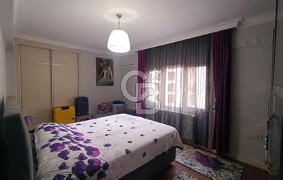 Bornova Evka 3 Site İçerisinde Satılık 3+1 Daire