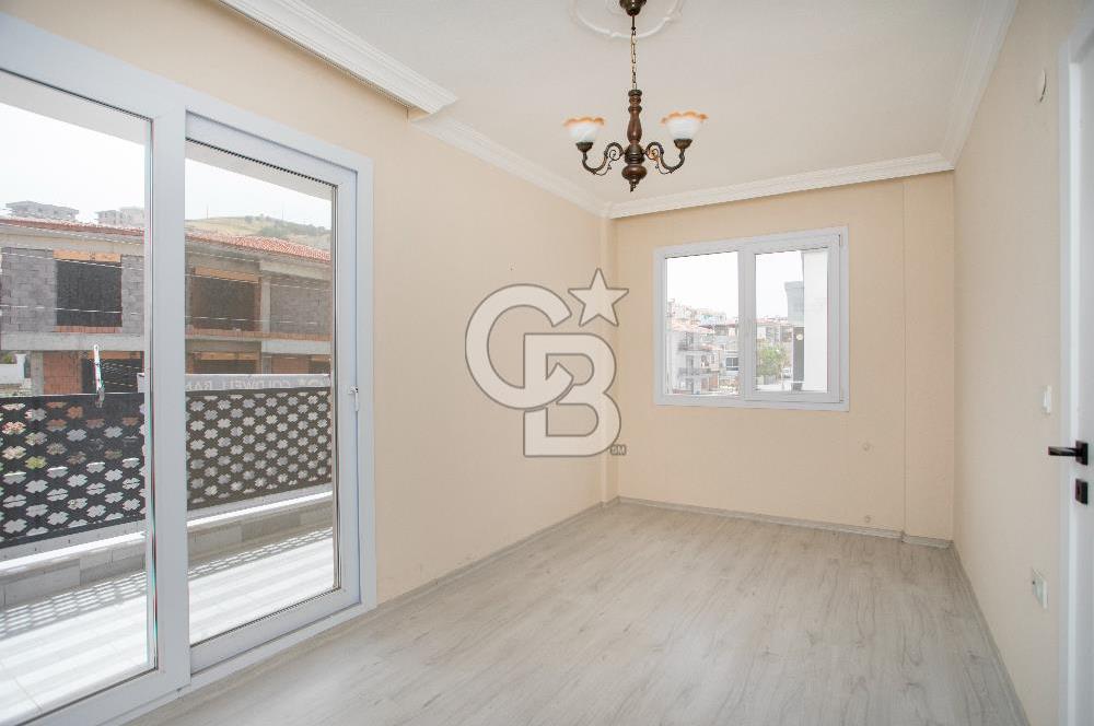 Foça Bağarası Kazım Dirik Mah Kiralık 2+1 Daire