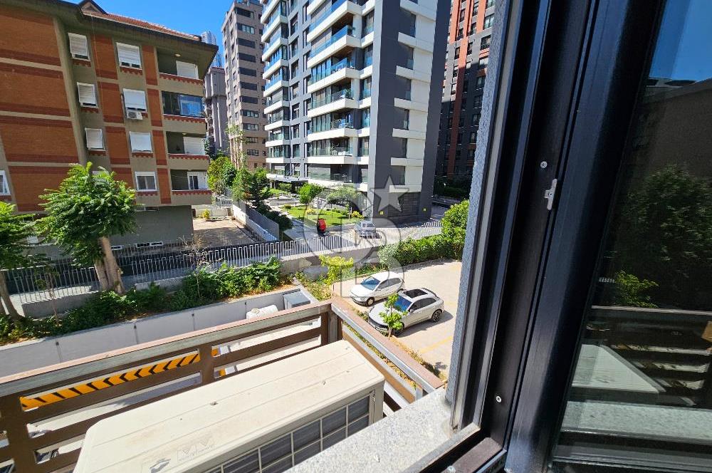 CADDEBOSTAN TANZİMAT SK CADDEYE 2.BİNA SIFIR 3+1  EBEVEYNLI 95 M2