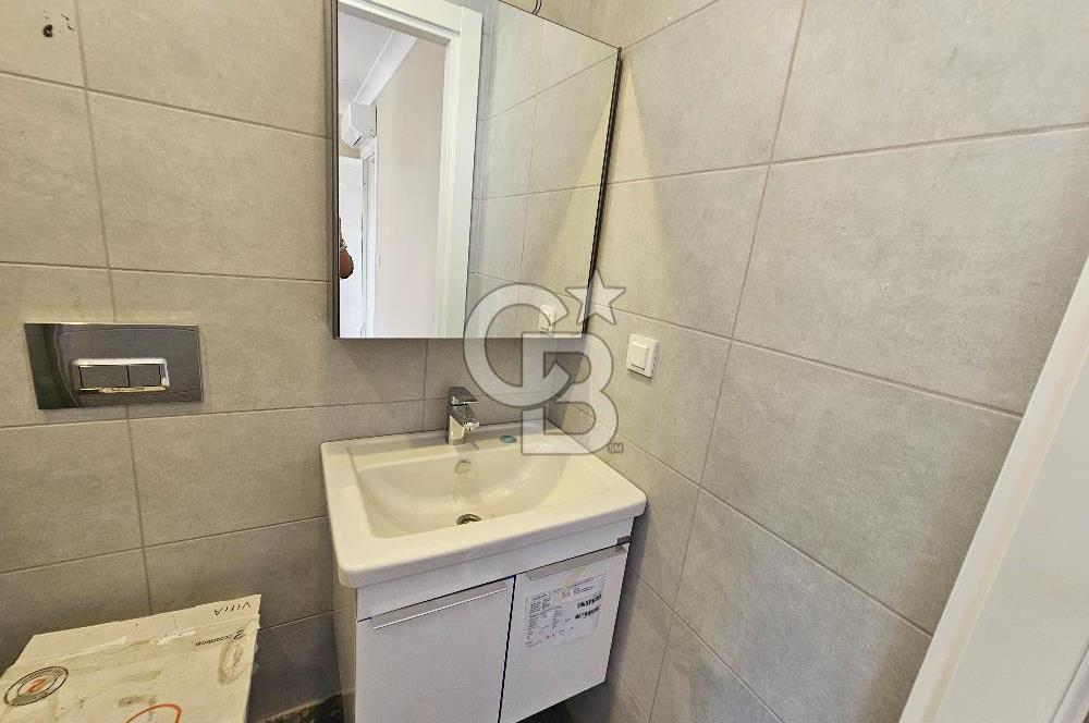 CADDEBOSTAN TANZİMAT SK CADDEYE 2.BİNA SIFIR 3+1  EBEVEYNLI 95 M2