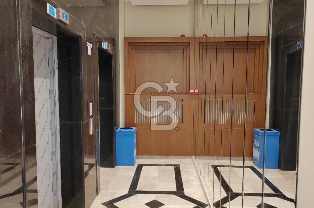 CADDEBOSTAN TANZİMAT SK CADDEYE 2.BİNA SIFIR 3+1  EBEVEYNLI 95 M2