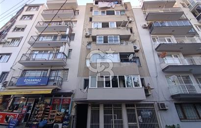 Yeşilyurt Mızraklı Caddesi'nde Satılık 3+1 Daire