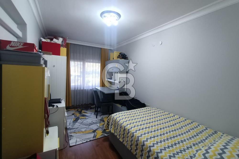 Bornova Evka 3 Site İçerisinde Satılık 3+1 Daire