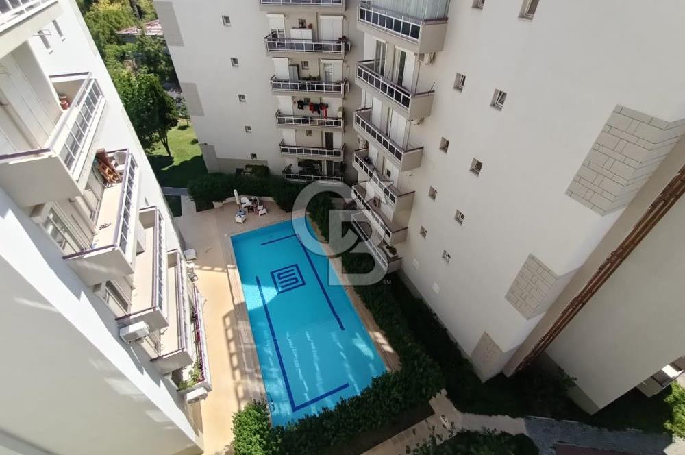 Bornova Evka 3 Çamlık Sitesi Satılık 4+1