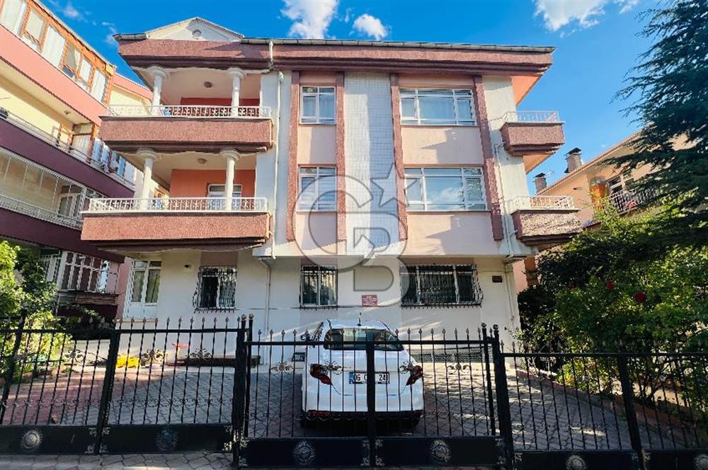 Kuşcağız'da Kat da Tek Daire 4+1 Kilerli Muhteşem Satılık Daire