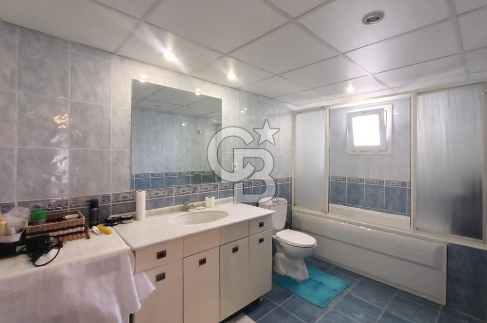 Bornova Evka 3 Çamlık Sitesi Satılık 4+1