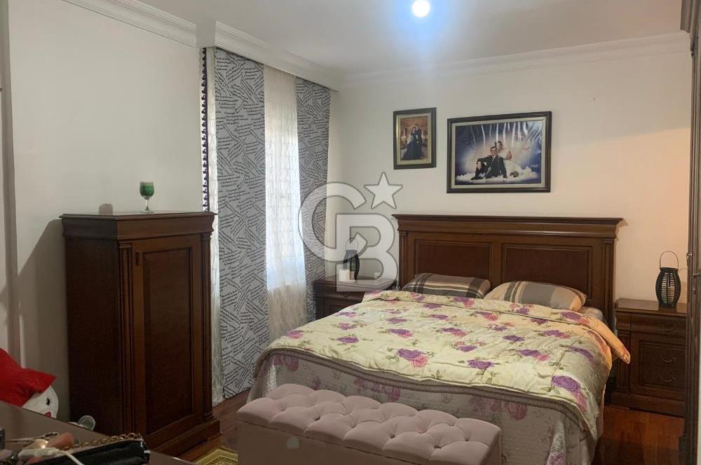 BEYLİKDÜZÜ ADNAN KAHVECİ CEYLAN SİTESİ EFE APT SATILIK 3+1 DAİRE