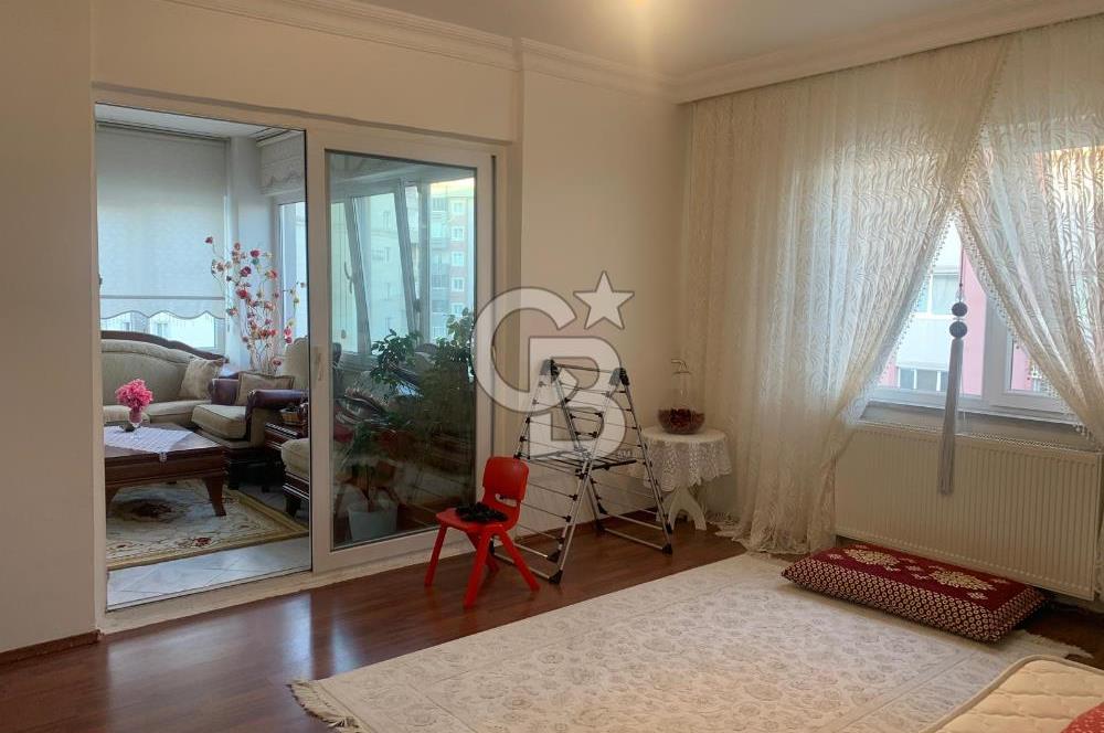 BEYLİKDÜZÜ ADNAN KAHVECİ CEYLAN SİTESİ EFE APT SATILIK 3+1 DAİRE