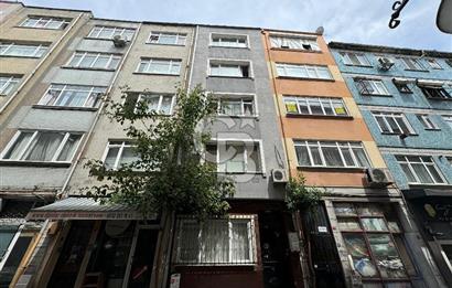 Bakırköy Meydan'a 5 Dakika Mesafede Satılık Komple Bina