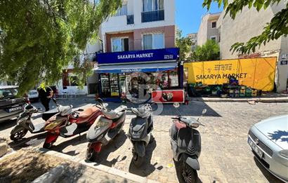 İzmir Çeşme 16 Eylül Cad. Satılık Dükkan 