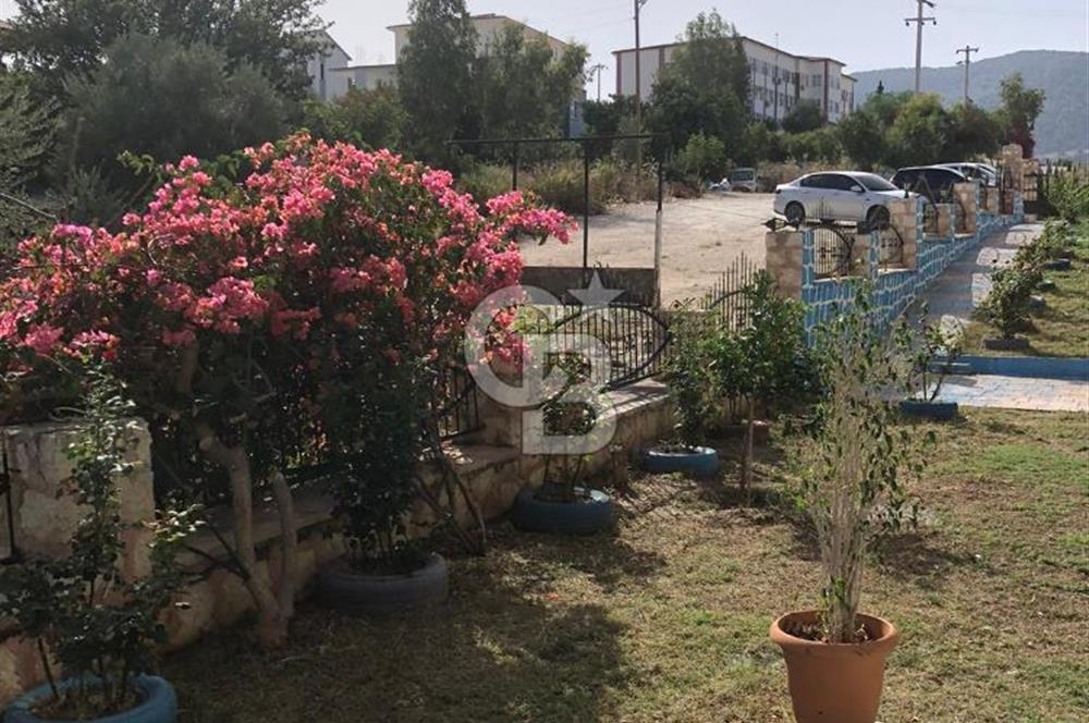 ANTALYA DEMRE HAVUZLU SİTEDE SATILIK 1+0 BAHÇELİ DAİRE