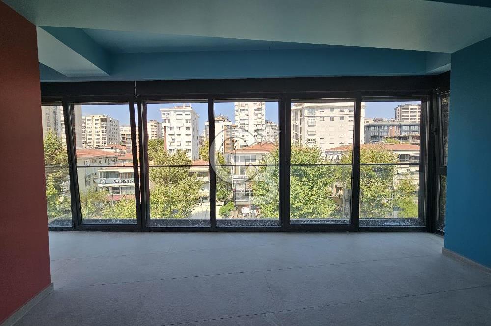 Bağdat Caddesi Şaşkınbakkalda Sıfır Bina Kiralık Ofis