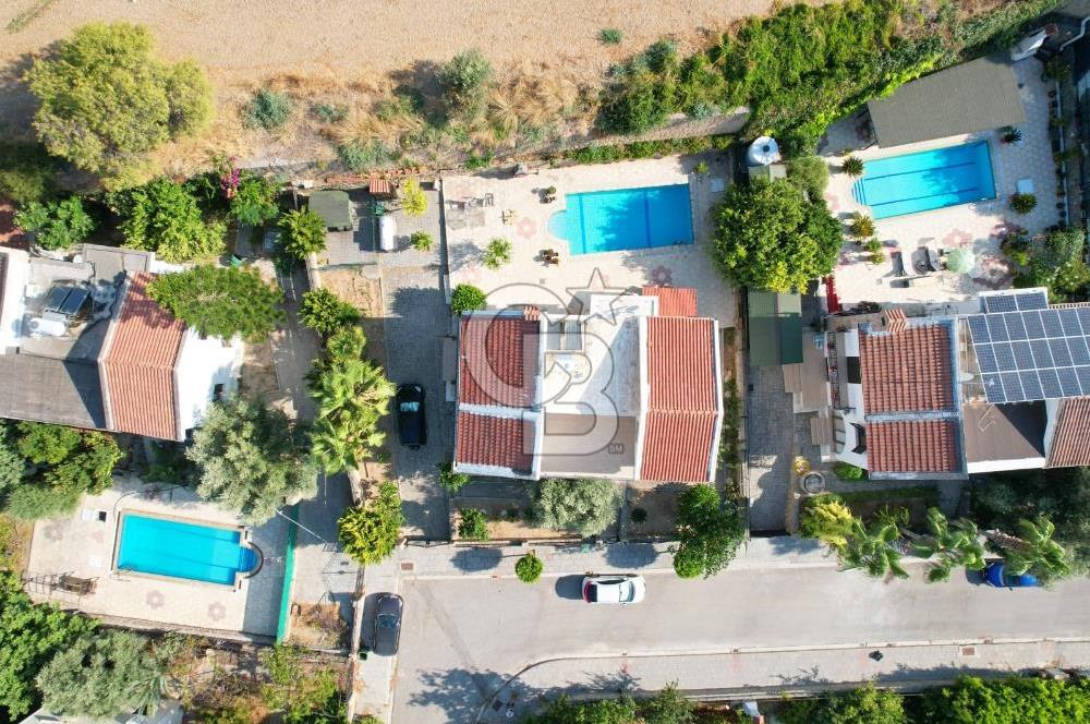 Girne Ozanköyde Özel Havuzlu Ensuite 3+2 Satılık Akdeniz Villası