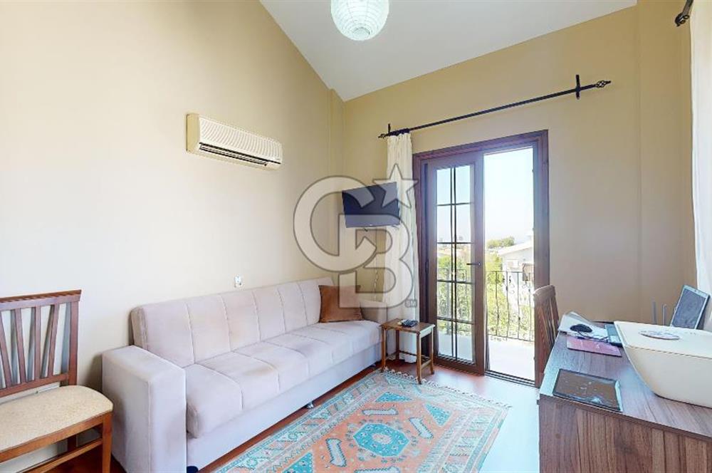 Girne Ozanköyde Özel Havuzlu Ensuite 3+2 Satılık Akdeniz Villası