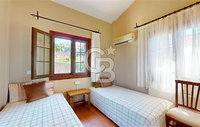 Girne Ozanköyde Özel Havuzlu Ensuite 3+2 Satılık Akdeniz Villası