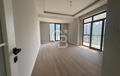 TUZLA MARİNA KARŞISINDA DENİZ MANZARALI 3+1 SIFIR DAİRE