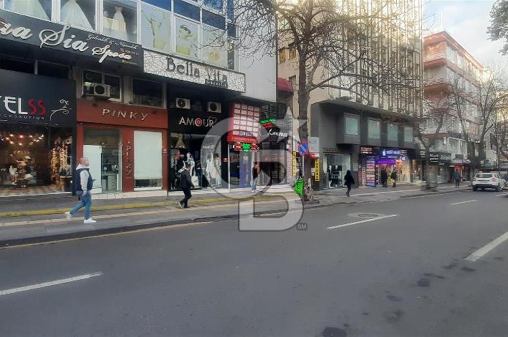 TUNALI HİLMİ CADDE ÇELİKLER İŞ MERK. GİRİŞ KAT 50 m2 DÜKKAN&MAĞA