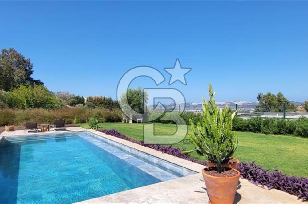 Bodrum Dörttepe göl manzaralı özel havuzlu satılık Flat Villa