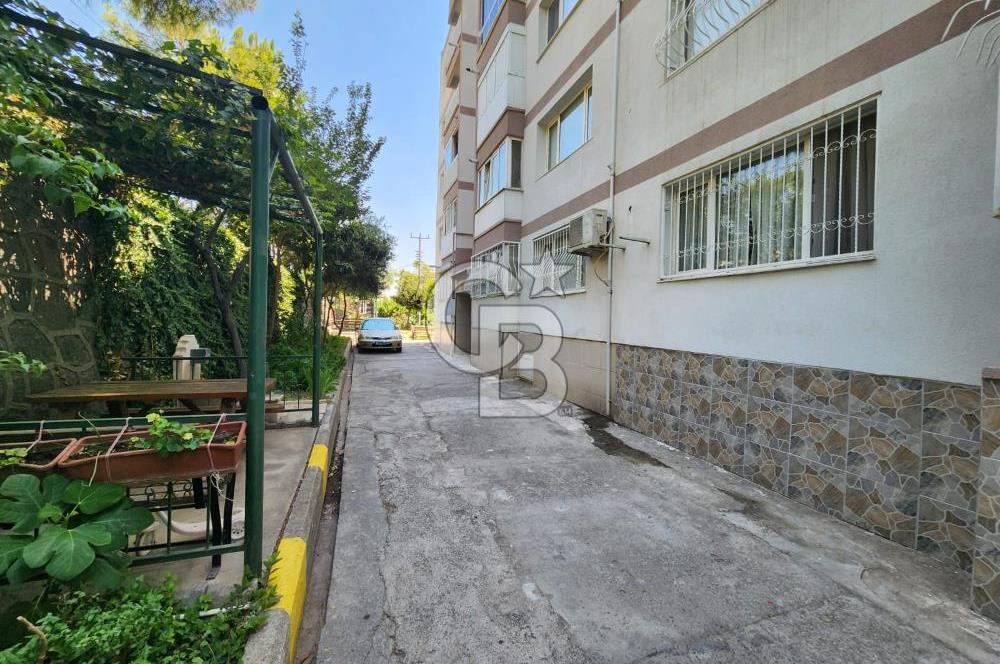 ÇİĞLİ ÇAĞDAŞ MAHALLESİ IŞIK SİTESİNDE SATILIK 2+1 DAİRE