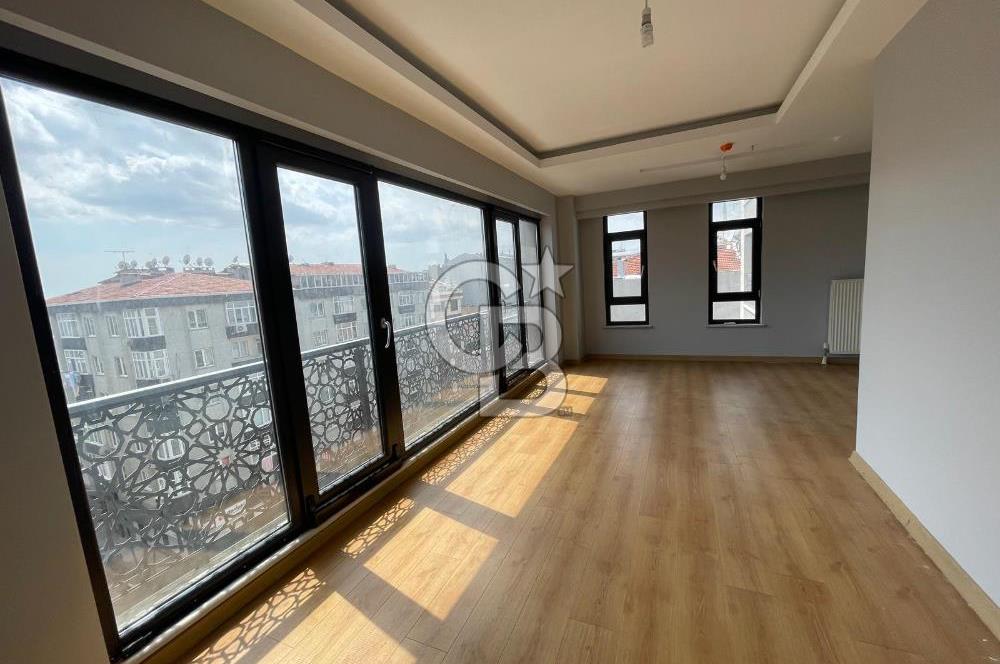 Gaziosmanpaşa Haliç Panorama Sitesinde Satılık 2+1