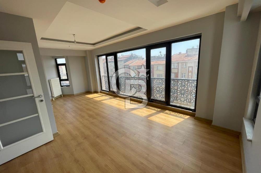 Gaziosmanpaşa Haliç Panorama Sitesinde Satılık 2+1