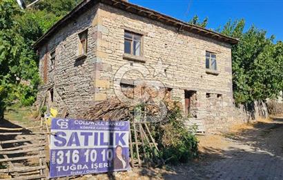 İVRİNDİ’DE SATILIK TAŞ KÖY EVİ