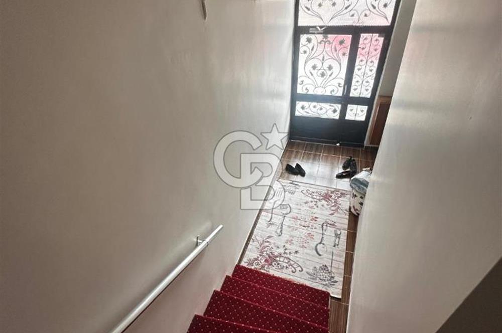 CADDE ÜZERİ KÖŞE PARSEL 2 DÜKKAN 2 KAT DAİRE 1 DEPO