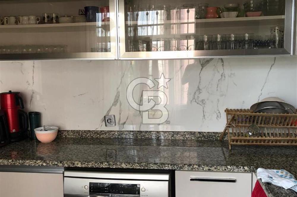 CADDE ÜZERİ KÖŞE PARSEL 2 DÜKKAN 2 KAT DAİRE 1 DEPO