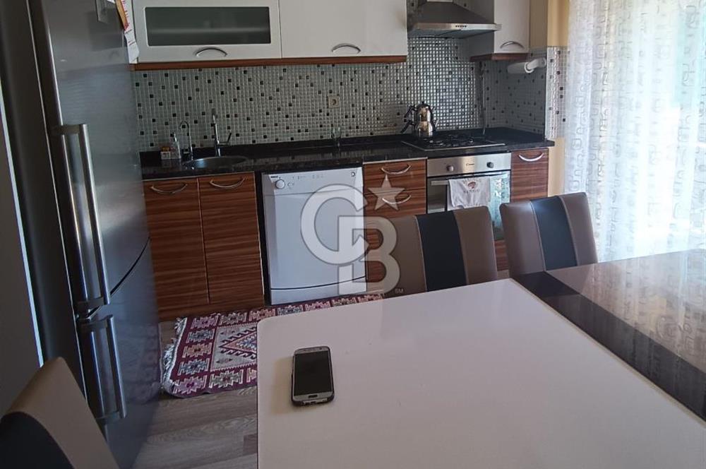 ÇİĞLİ YENİMAHALLE'DE GENİŞ 3+1 SATILIK DAİRE