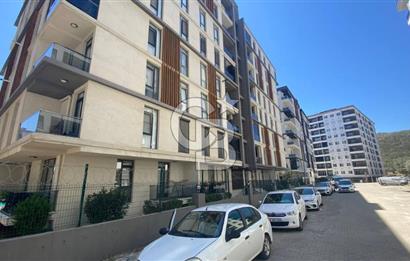 KADIKÖY NOVADA AVM YAKINI SİTE İÇERİSİNDE 3+1 DAİRE