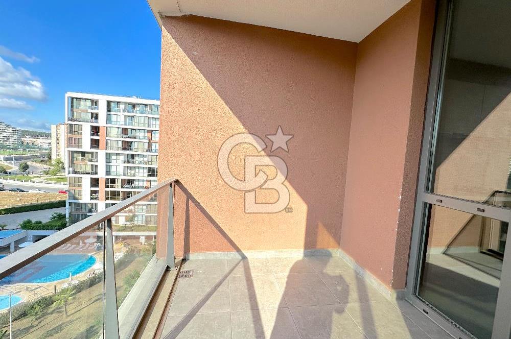 Pendik Harmandere Viaporta Yakın Still Adoria Sitesi Çok Ferah Balkonlu 3+1 Kiralık