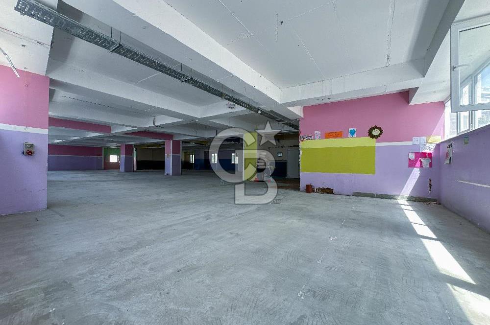 Esenyurt Zafer Mah. 4.255m² Müstakil Kiralık Fabrika