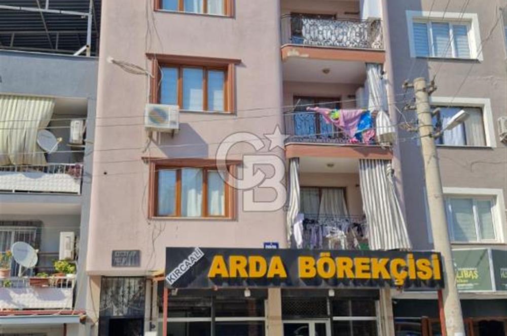 BUCA FIRAT MAHALLESİNDE SATILIK 3+1 ARA KAT DAİRE