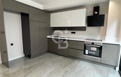 ÇENGELKÖY'DE, KASR-I ÂLÂ SİTESİNDE 70 M2 BAHÇE KULLANIMLI 3+1