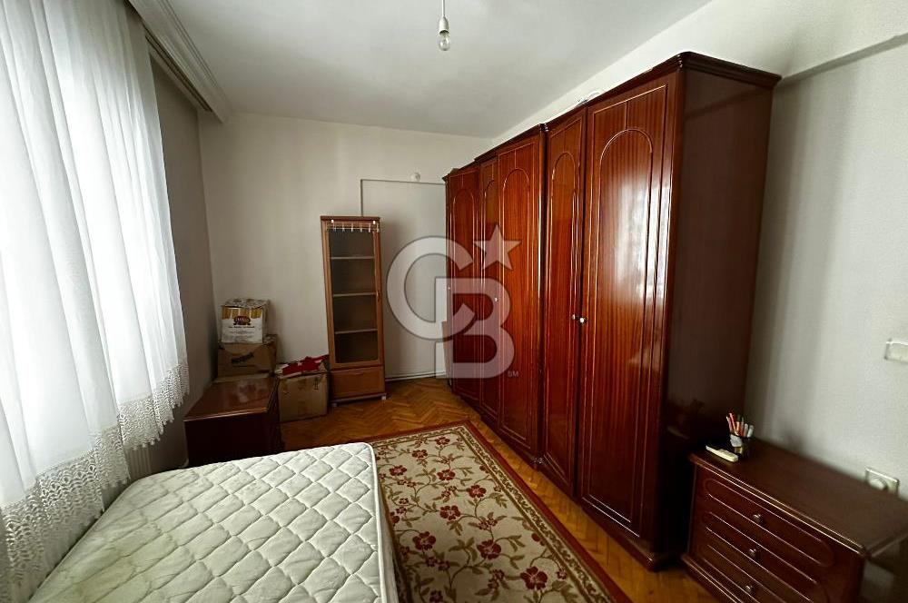 Bornova Manavkuyuda Eşyalı Kiralık 3+1 Daire