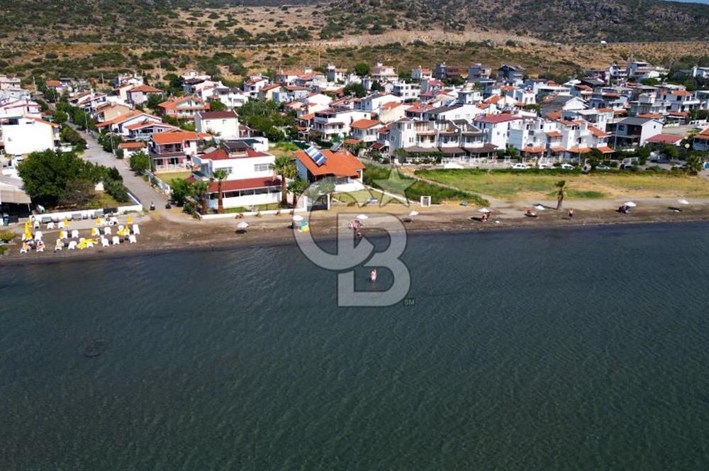 URLA GÜLBAHÇE'DE DENİZE SIFIR HAYALLERİN EVİ