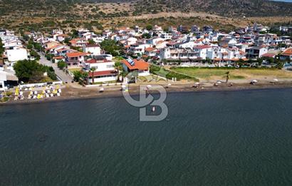 URLA GÜLBAHÇE'DE DENİZE SIFIR HAYALLERİN EVİ